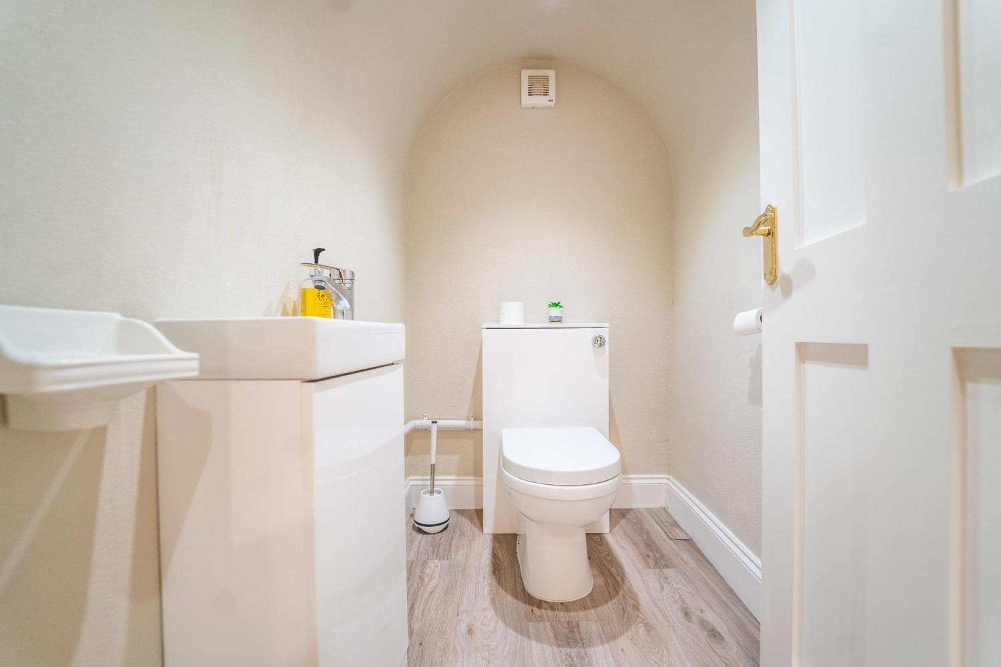 King Street Apartment - 2 Bed Great Yarmouth Bagian luar foto